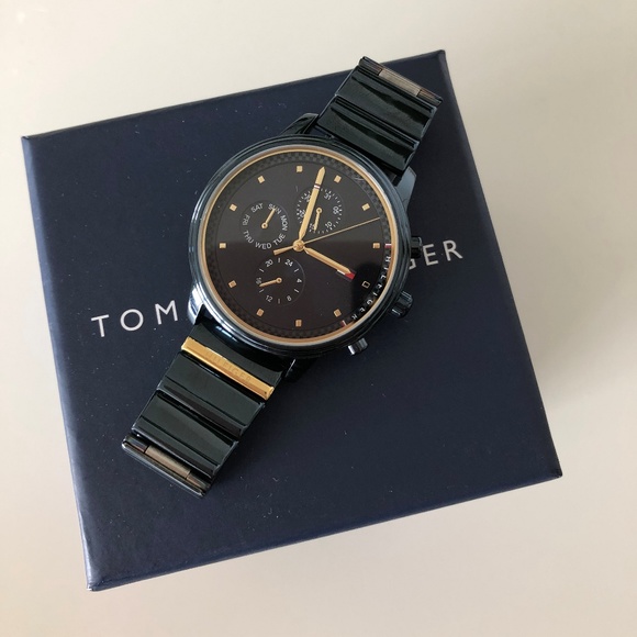 gigi hadid watch tommy